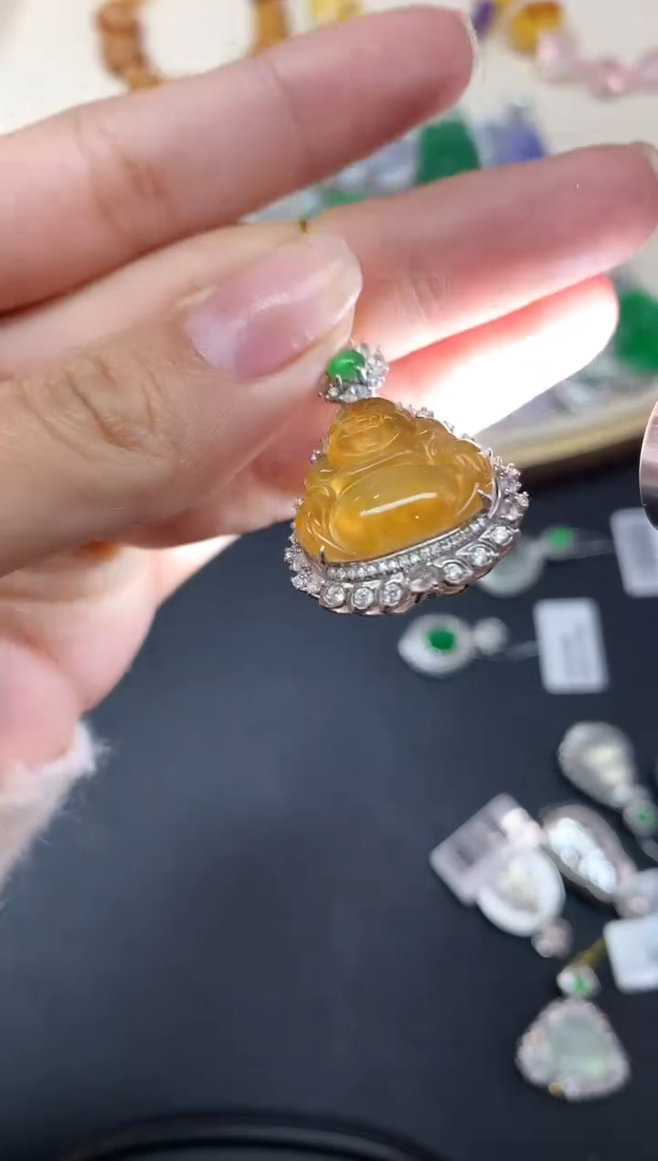 【闪购商品】翡翠吊坠(不含链)18K金镶嵌A236|16800