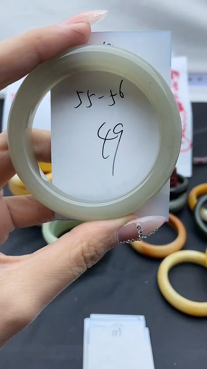 未镶嵌手镯石英质玉158+55/56