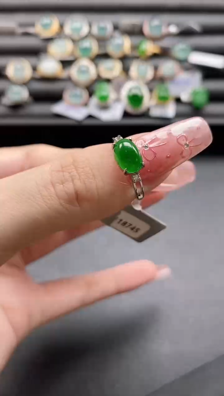【闪购商品】翡翠戒指银S925镶嵌1111