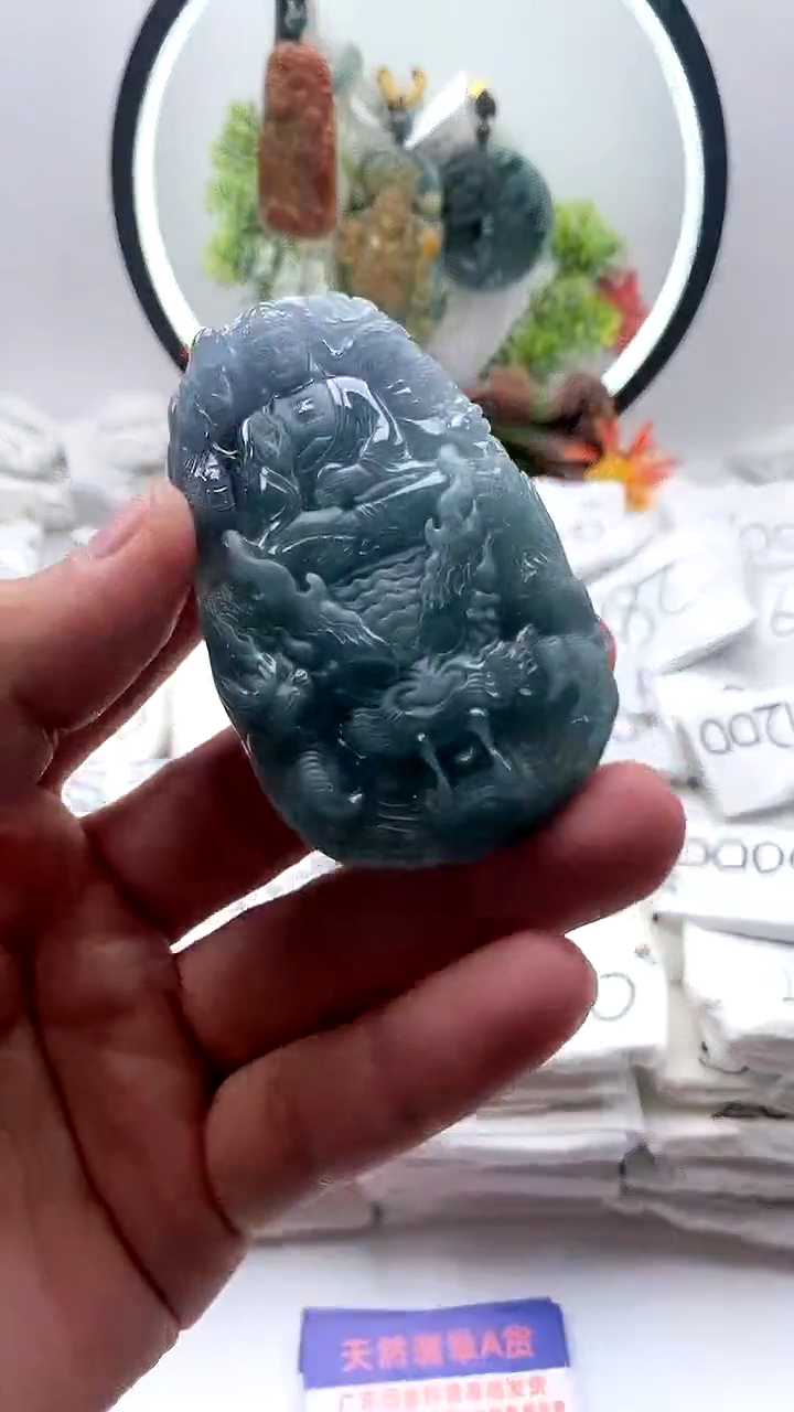 【闪购商品】翡翠颈饰未镶嵌阿弥陀佛
