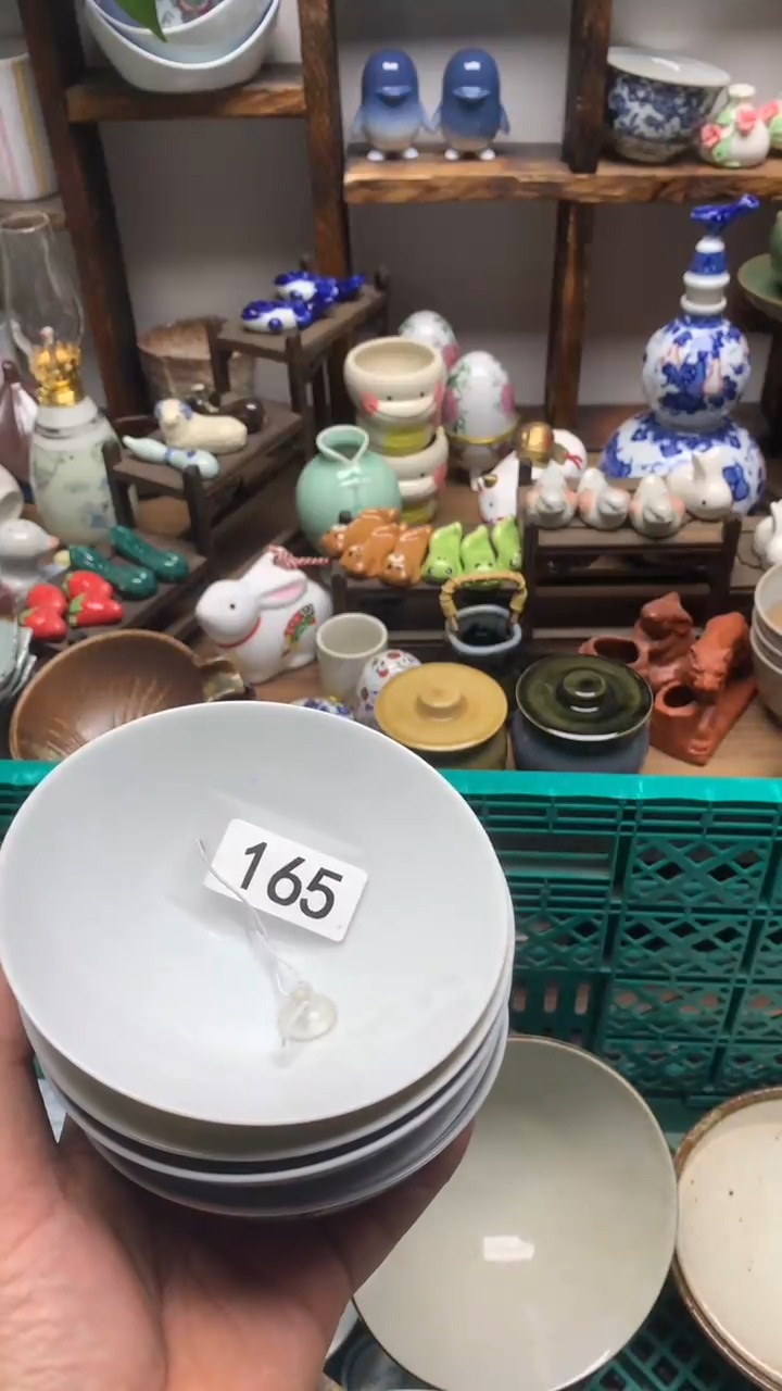 瓷片爱****姐A龙华精品陶瓷店