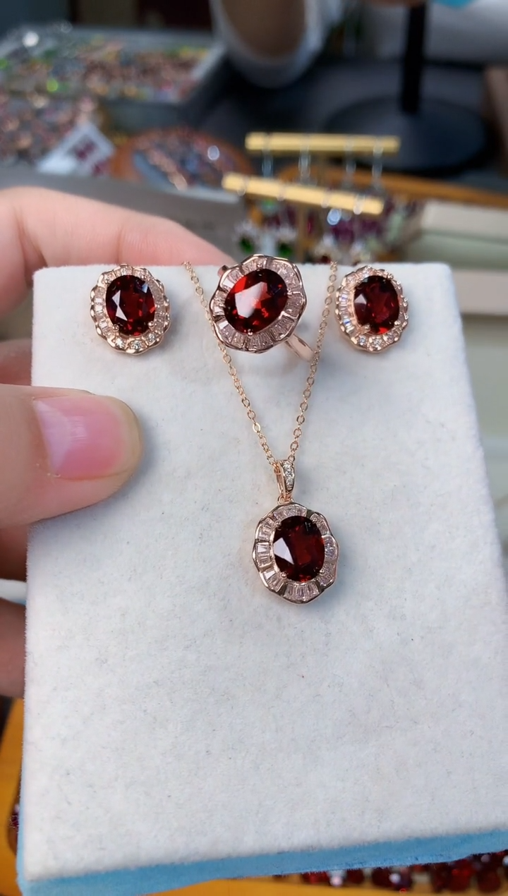 【闪购商品】石榴石套装银S925镶嵌天然