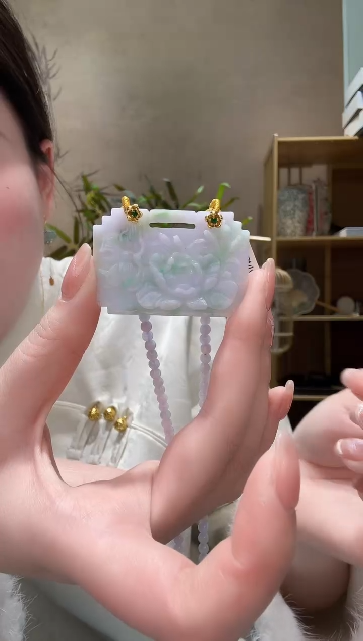 【闪购商品】翡翠颈饰未镶嵌吊坠