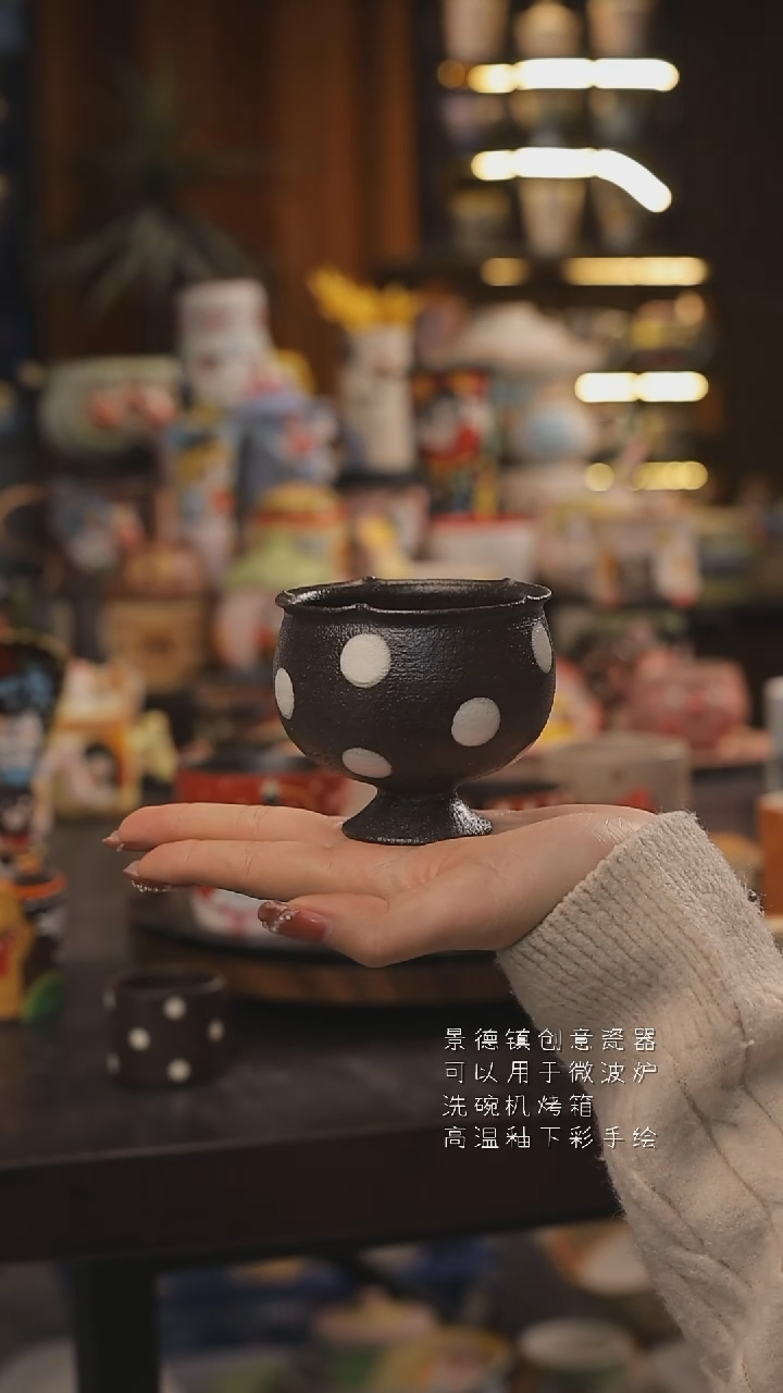 景德镇釉下彩绘设计师款式陶瓷