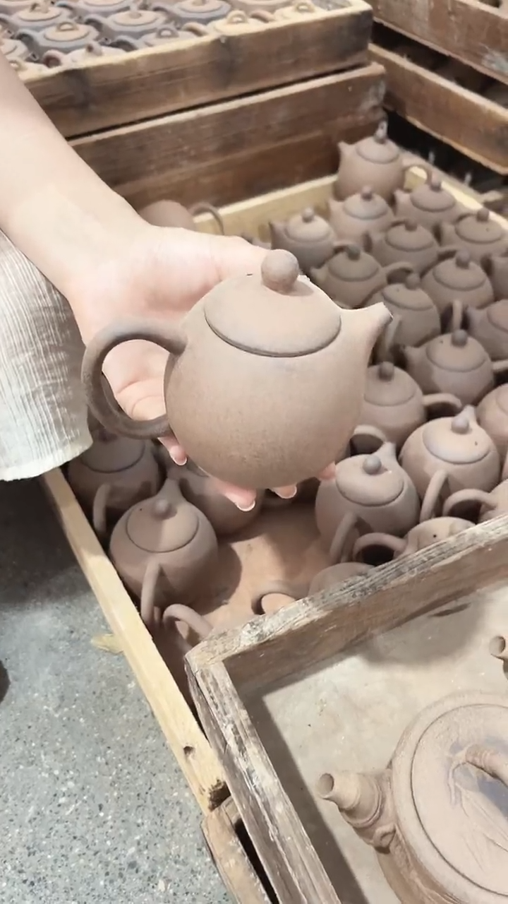 不退换原矿老岩泥黄泥段龙蛋壶240ml