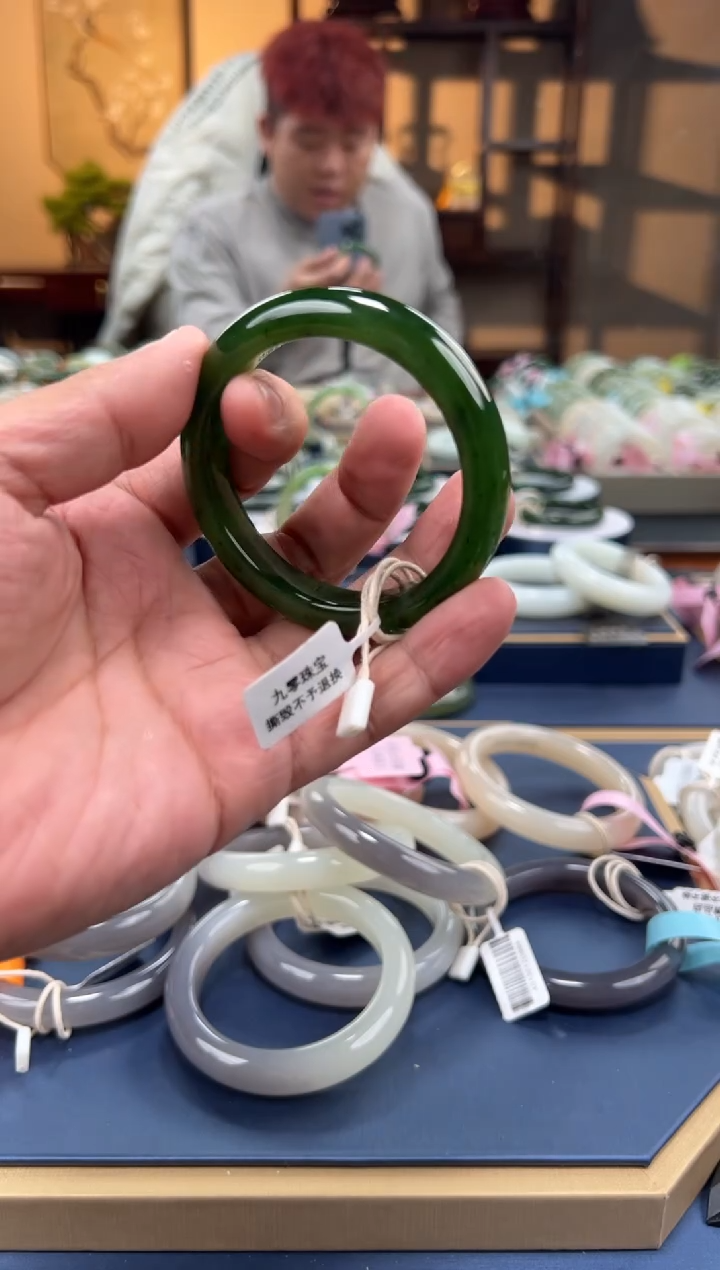 【闪购商品】和田玉手镯未镶嵌A0089-54