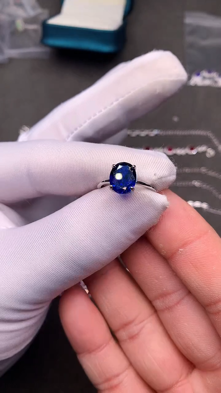 【闪购商品】蓝宝石戒指银S925镶嵌....