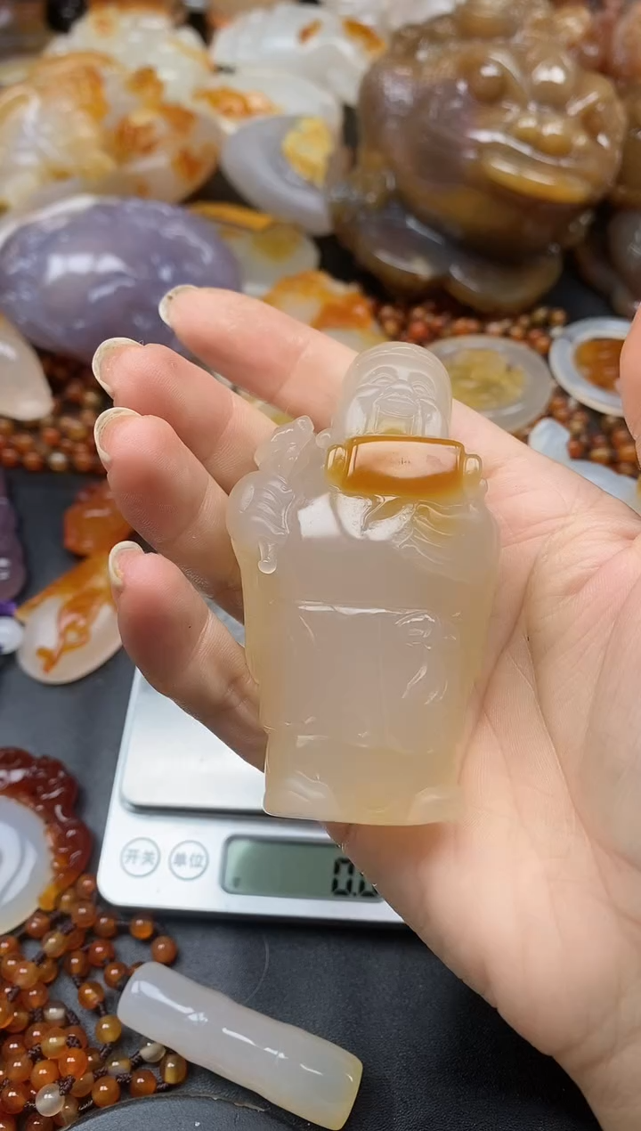 未镶嵌1玛瑙/玉髓刘*?ll