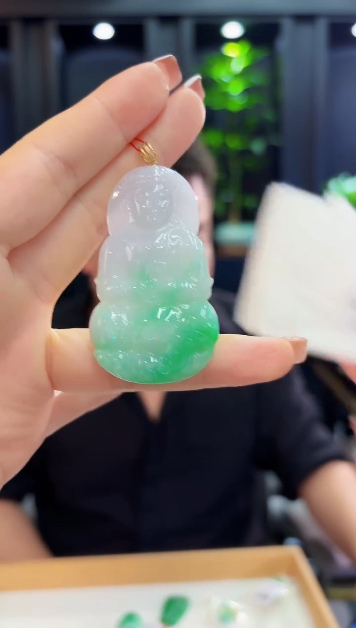 颈饰18K金镶嵌翡翠 缅料A货/支持复检/一件