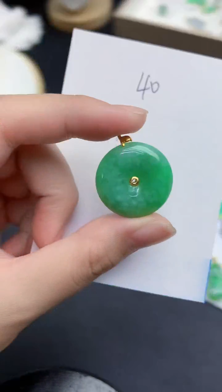 【闪购商品】翡翠颈饰18K金镶嵌000000000