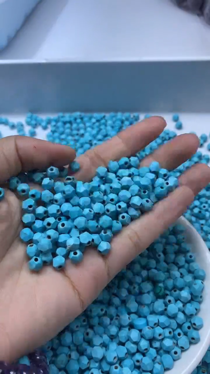 未镶嵌颈饰玛瑙/玉髓W2441-绿松切面5mm*15颗