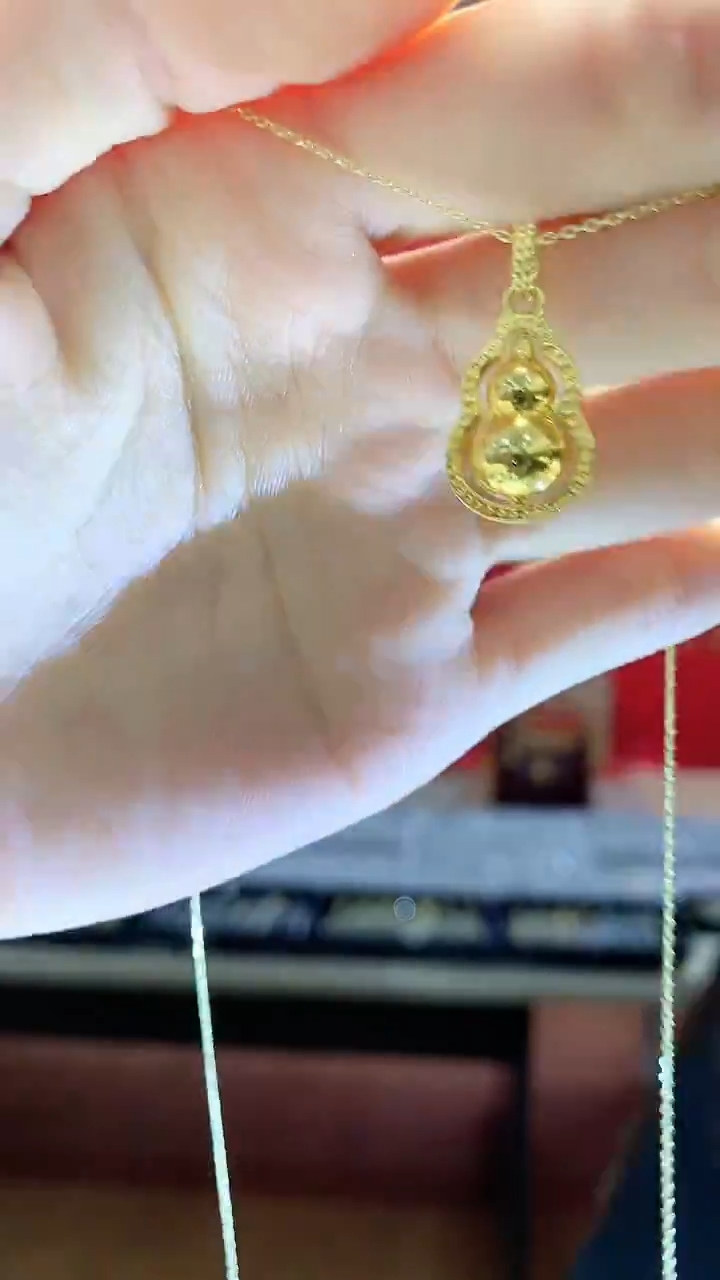 【闪购商品】18K金吊坠(不含链)葫芦吊坠           