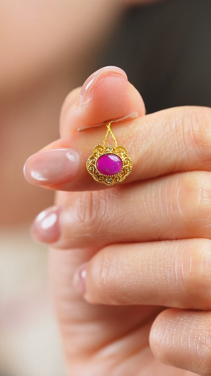 苏纪石（舒俱来）18K金镶嵌吊坠(不含链)42