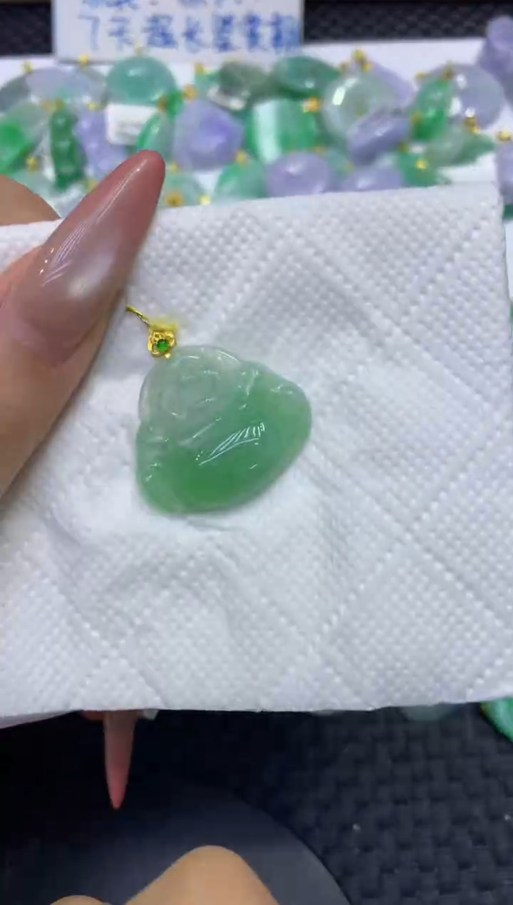 颈饰18K金镶嵌翡翠天然缅甸A货翡翠