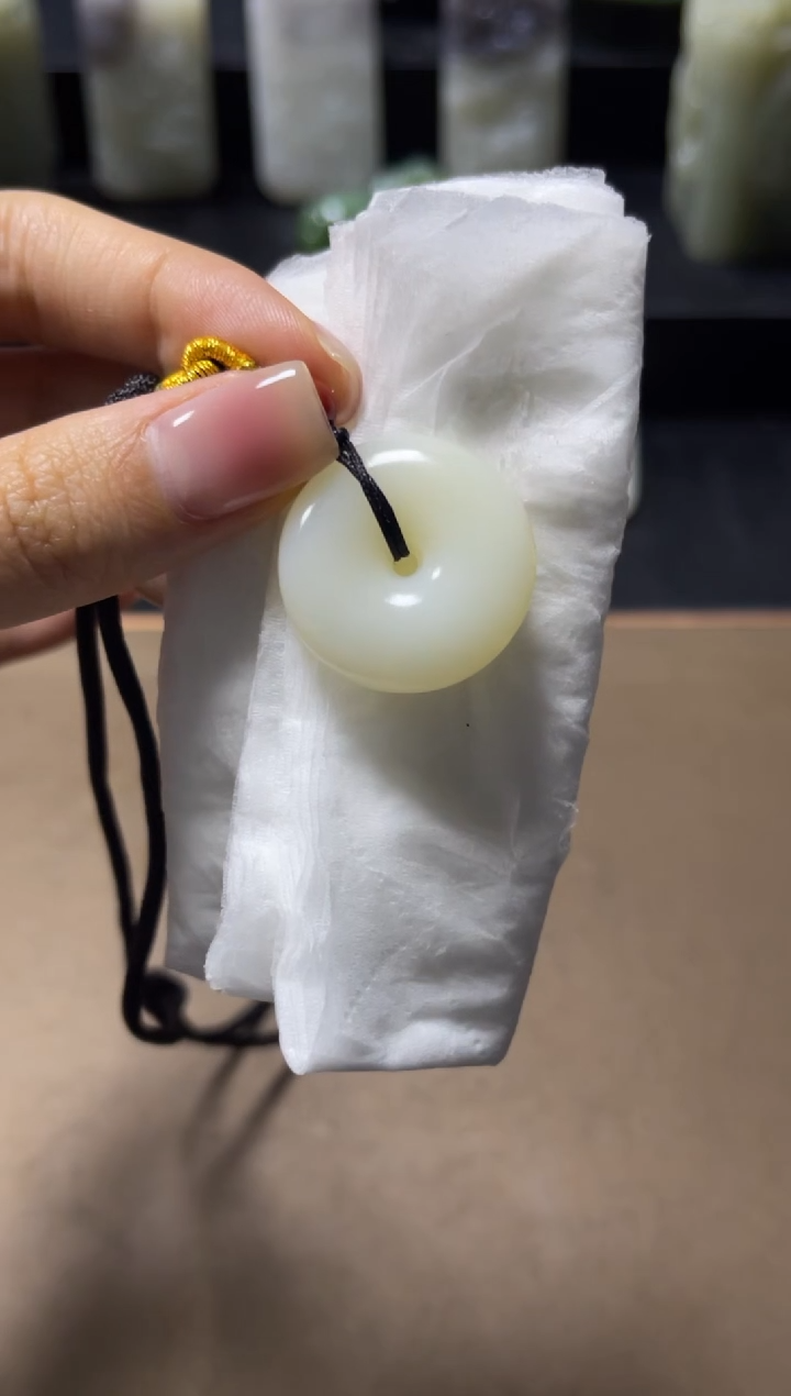 【闪购商品】和田玉颈饰未镶嵌45