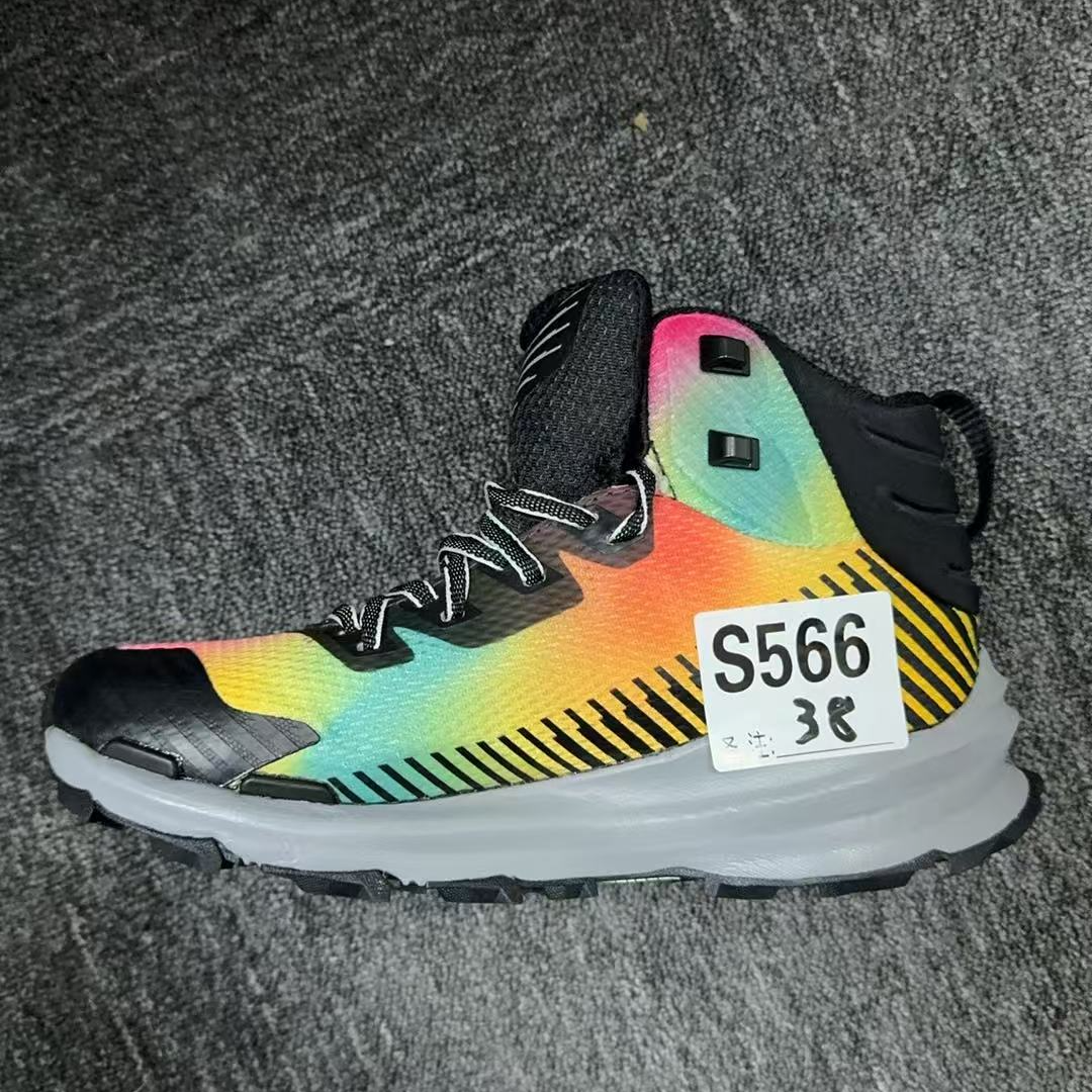 男女户外休闲鞋s566