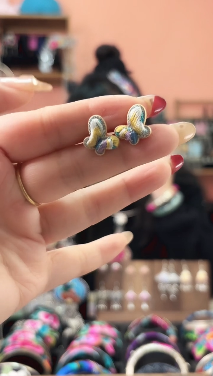 织绣艺枝独绣手工饰品320