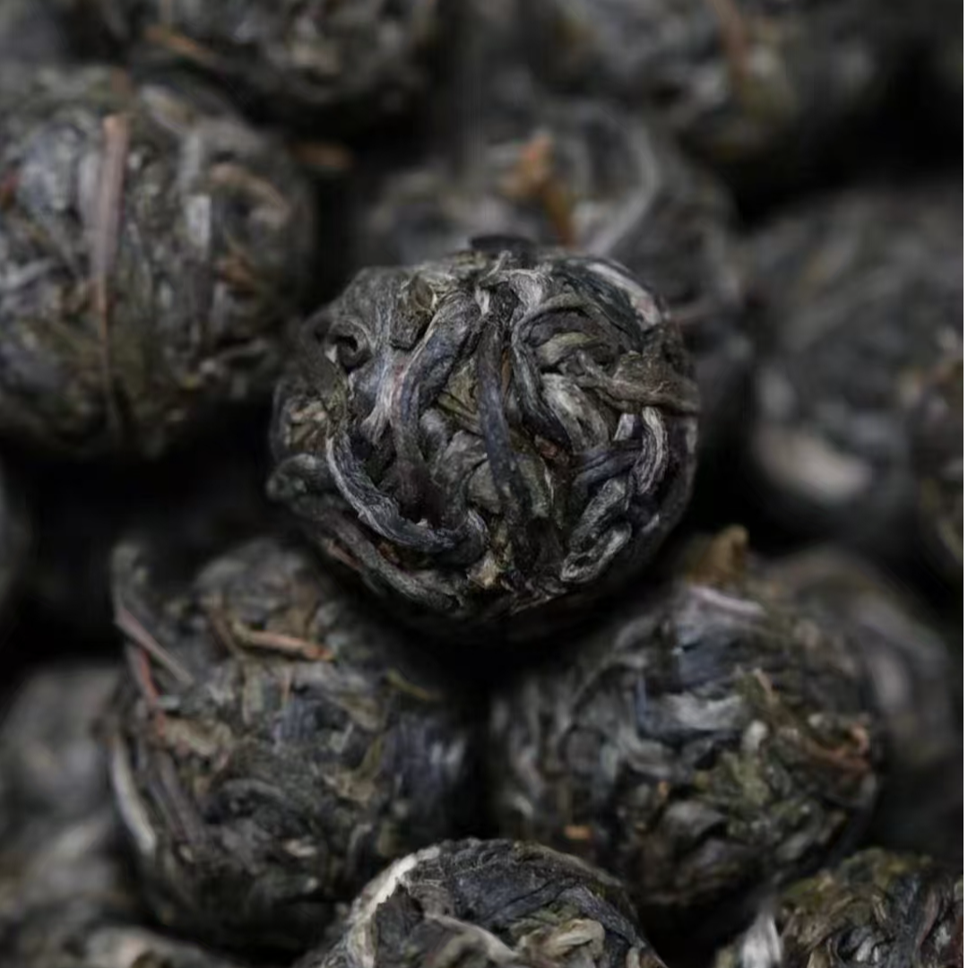 116号2025年晓光山山野猫耳朵普洱生茶龙珠8克/颗（10颗装）