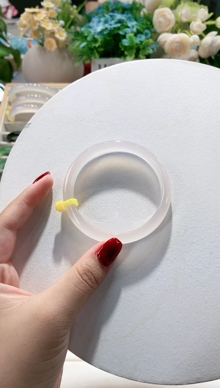 玛瑙/玉髓手镯未镶嵌20-56.1