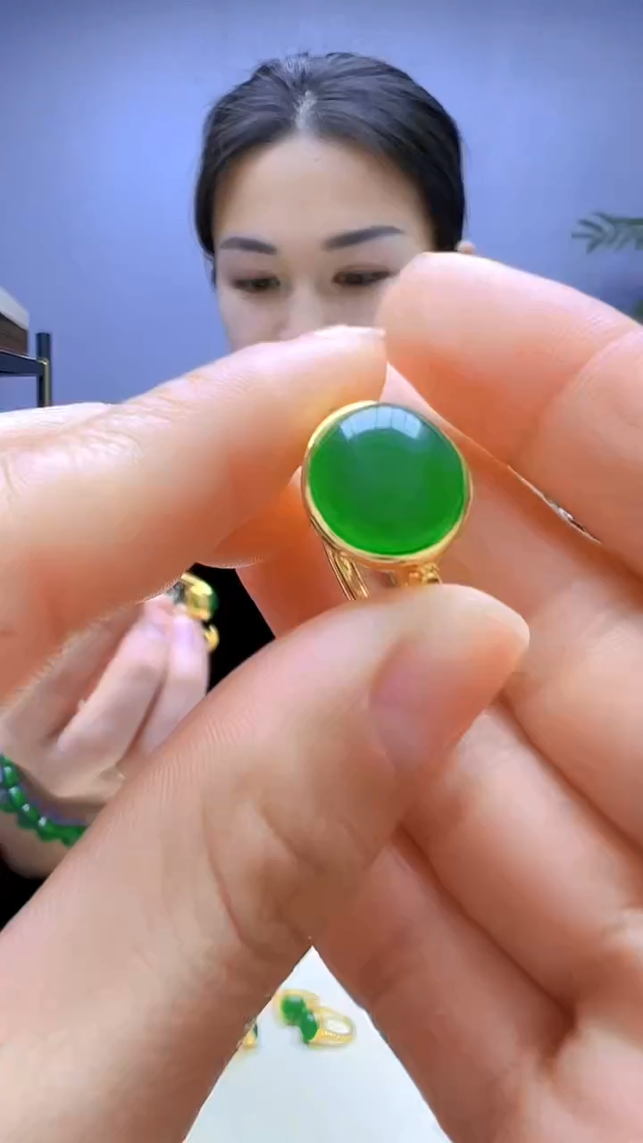 【闪购商品】翡翠颈饰14K金镶嵌颈饰
