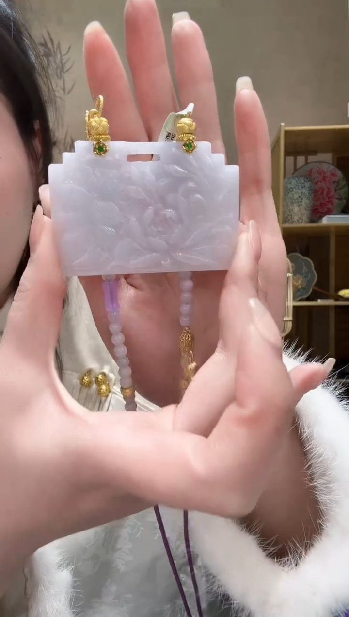 【闪购商品】翡翠颈饰未镶嵌吊坠