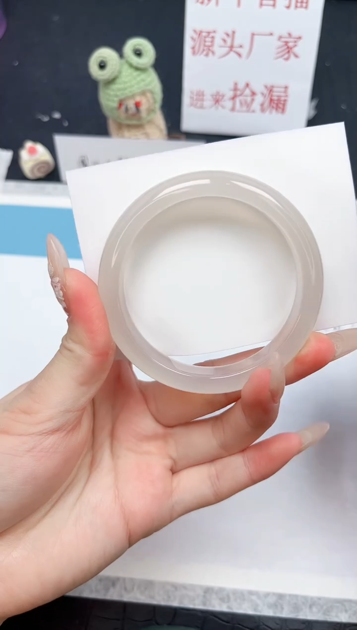 【闪购商品】石英质玉手镯未镶嵌344-55.7