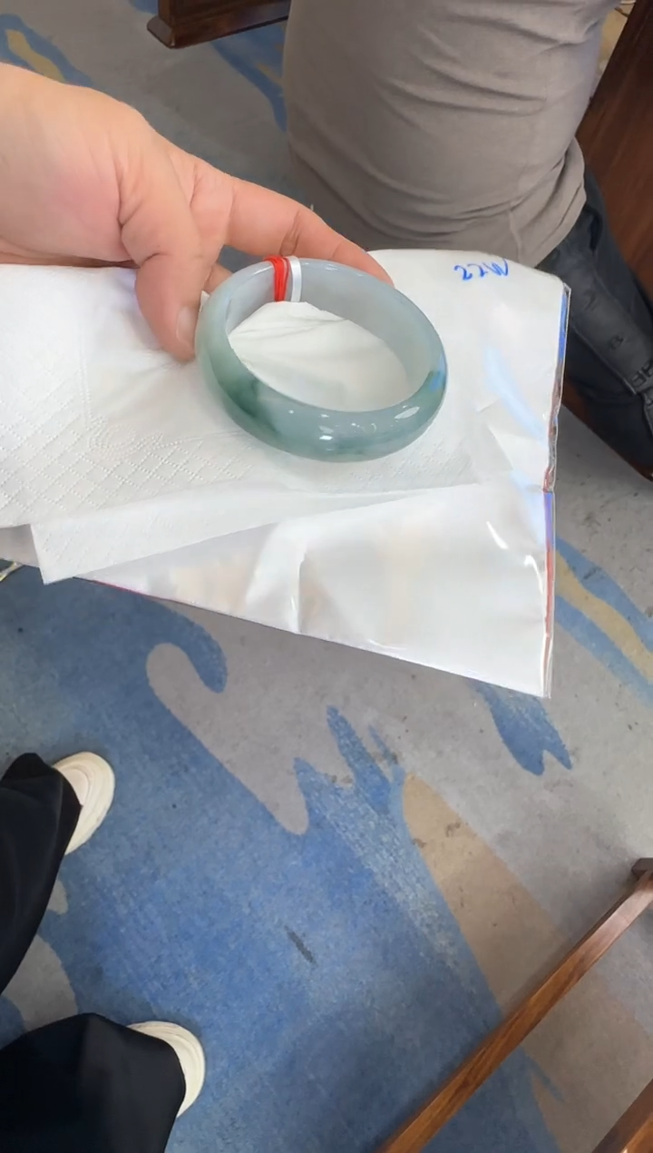 【闪购商品】定制翡翠手镯未镶嵌多样性发一SZ021