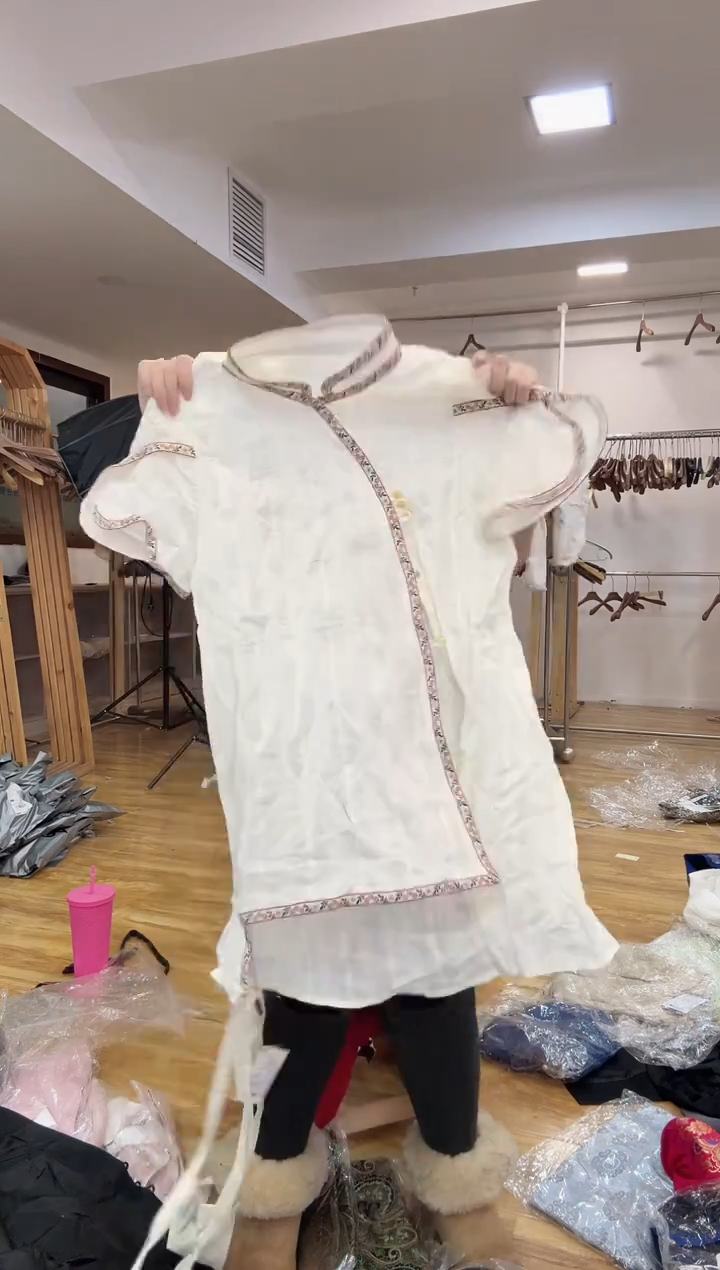 半袖 M  110斤以里