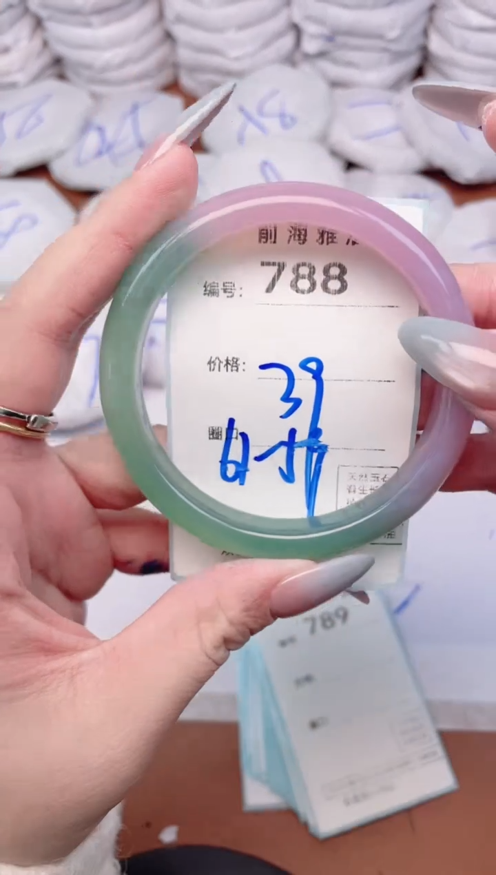 【闪购商品】玛瑙/玉髓手镯未镶嵌788