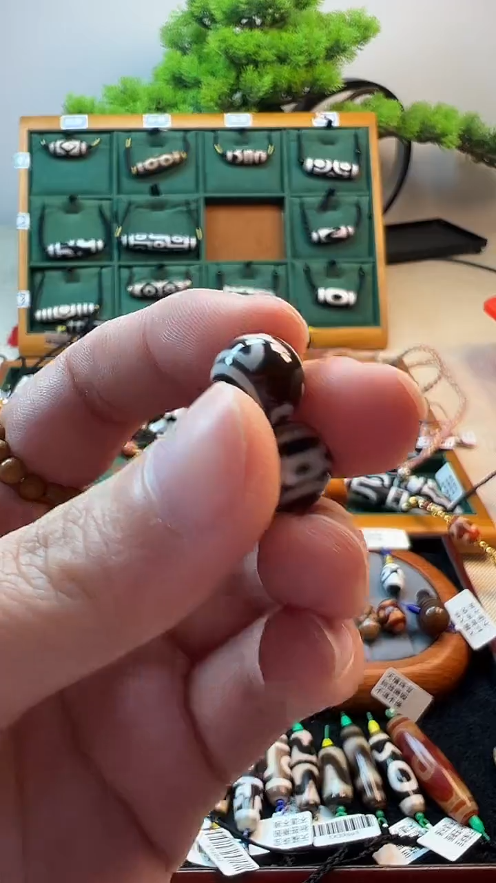 玛瑙/玉髓（覆膜）颈饰未镶嵌72（微瑕随机发货）