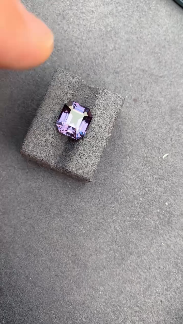 【闪购商品】尖晶石裸石未镶嵌5.2ct紫尖晶石