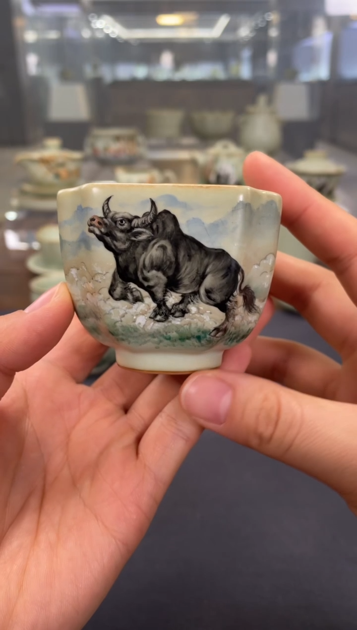 【闪购商品】周泽堂余秀华彩绘一品杯（牛）