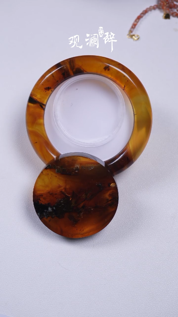 【闪购商品】琥珀手镯（圆镯）未镶嵌手镯+镯心