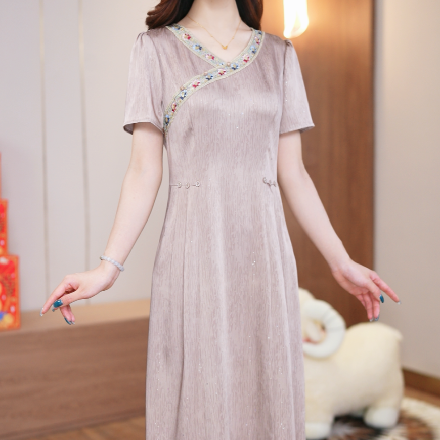 【MLY直播专享】2025款桑蚕丝大码夏季连衣裙真丝中式显瘦高端女装