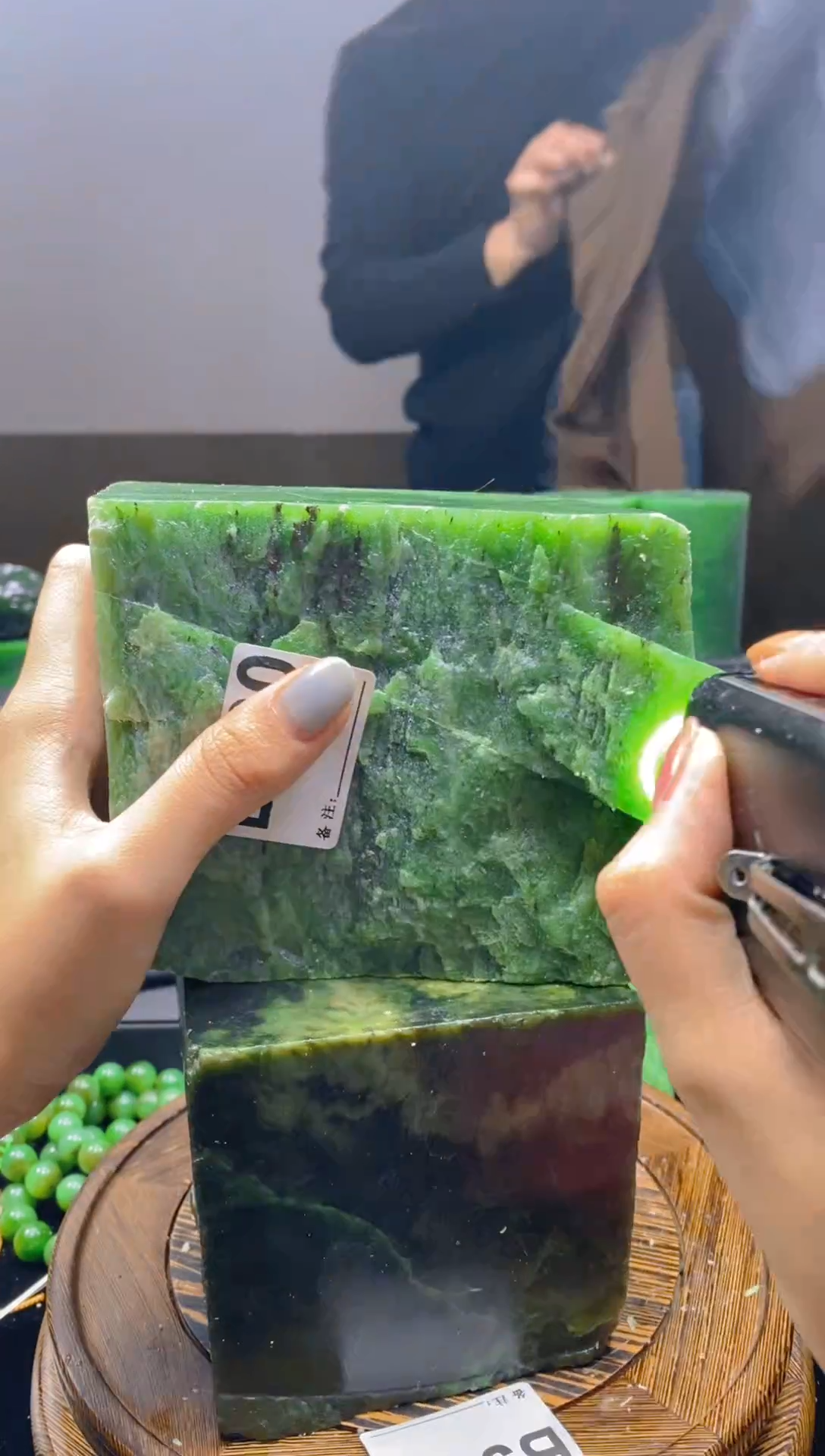 未镶嵌和田玉珠宝半成品1