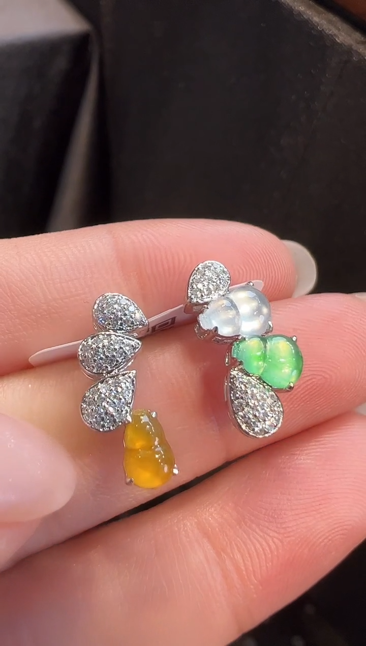 18K金镶嵌翡翠耳饰AL6耳钉