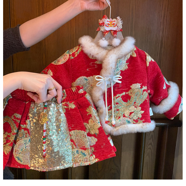 女童舒适新年套装喜庆过年服2025新款冬季款小童女宝宝唐装套装裙