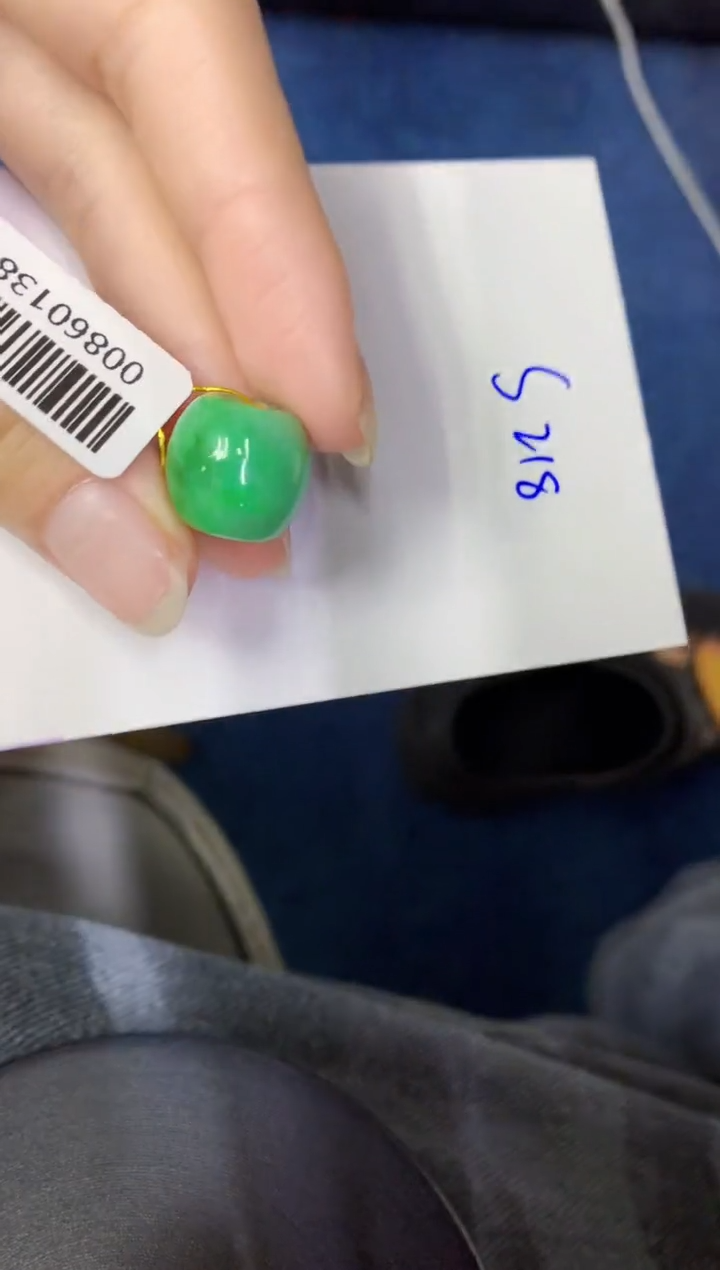 颈饰未镶嵌翡翠缅甸天然翡翠A货