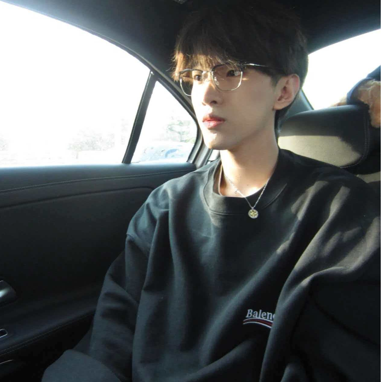 【2025专柜撤柜BLSJ圆领卫衣】男女同款断码清仓折扣