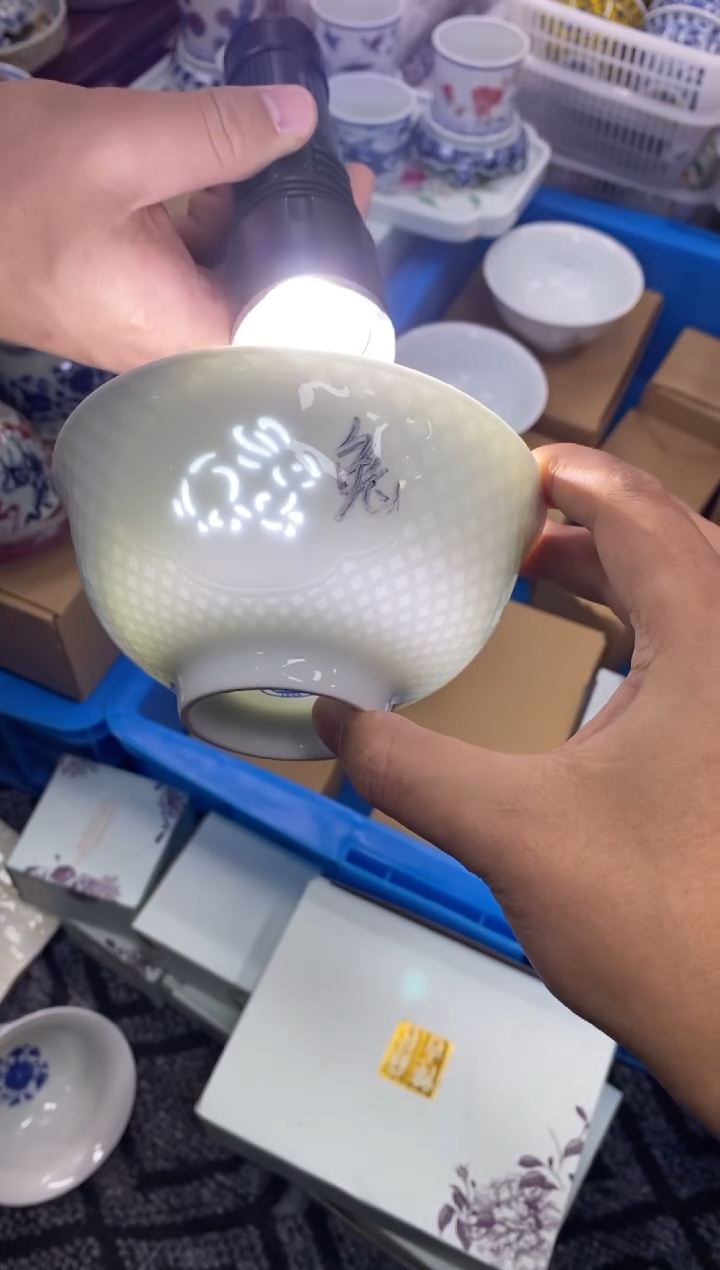 陶瓷景德镇高温餐具饭碗口径12.5兔