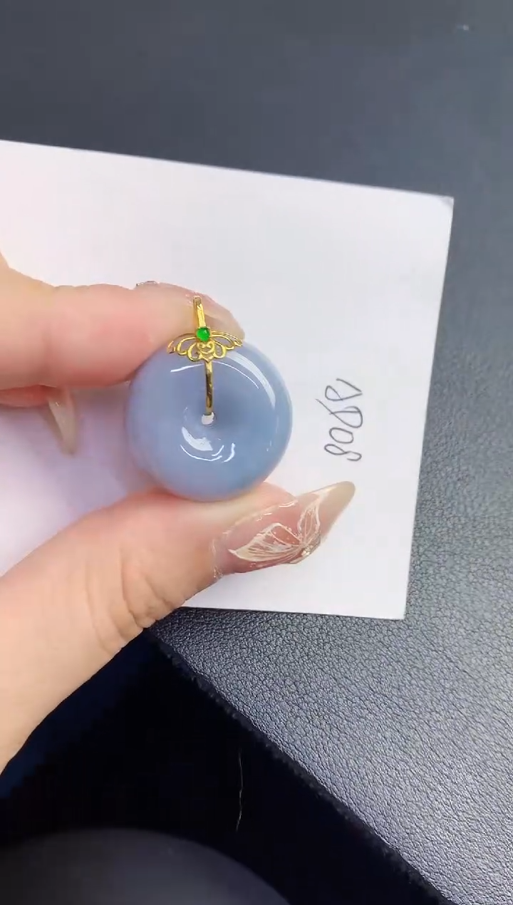 【闪购商品】翡翠颈饰18K金镶嵌0000000000