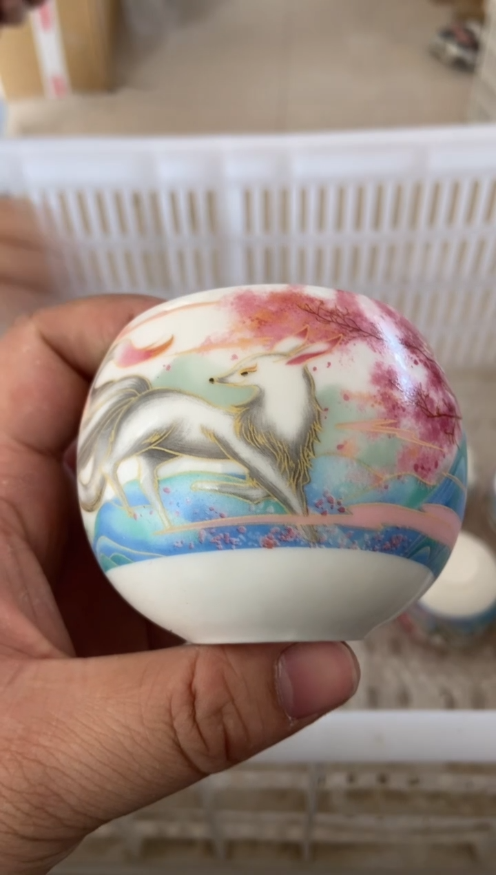 杯无运费险有瑕疵的摄影的产品有使用过的痕迹有点脏介意勿拍