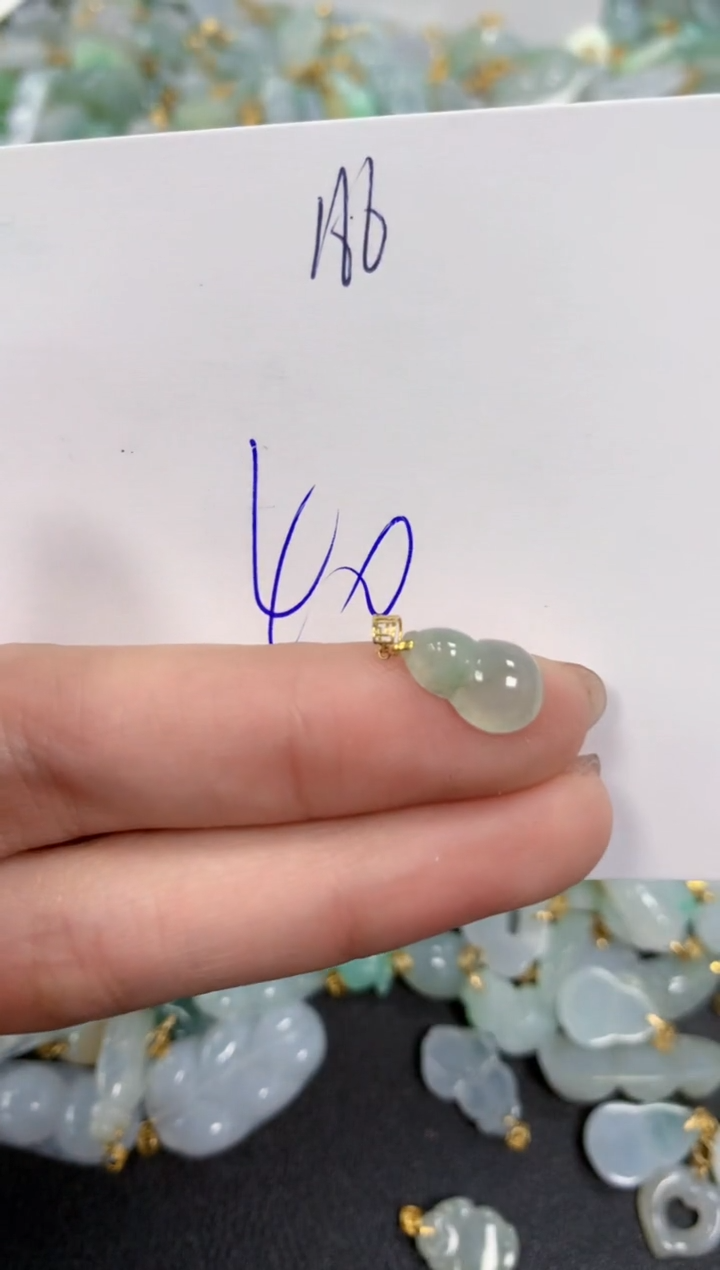 【闪购商品】翡翠颈饰18K金镶嵌 天然翡翠A货