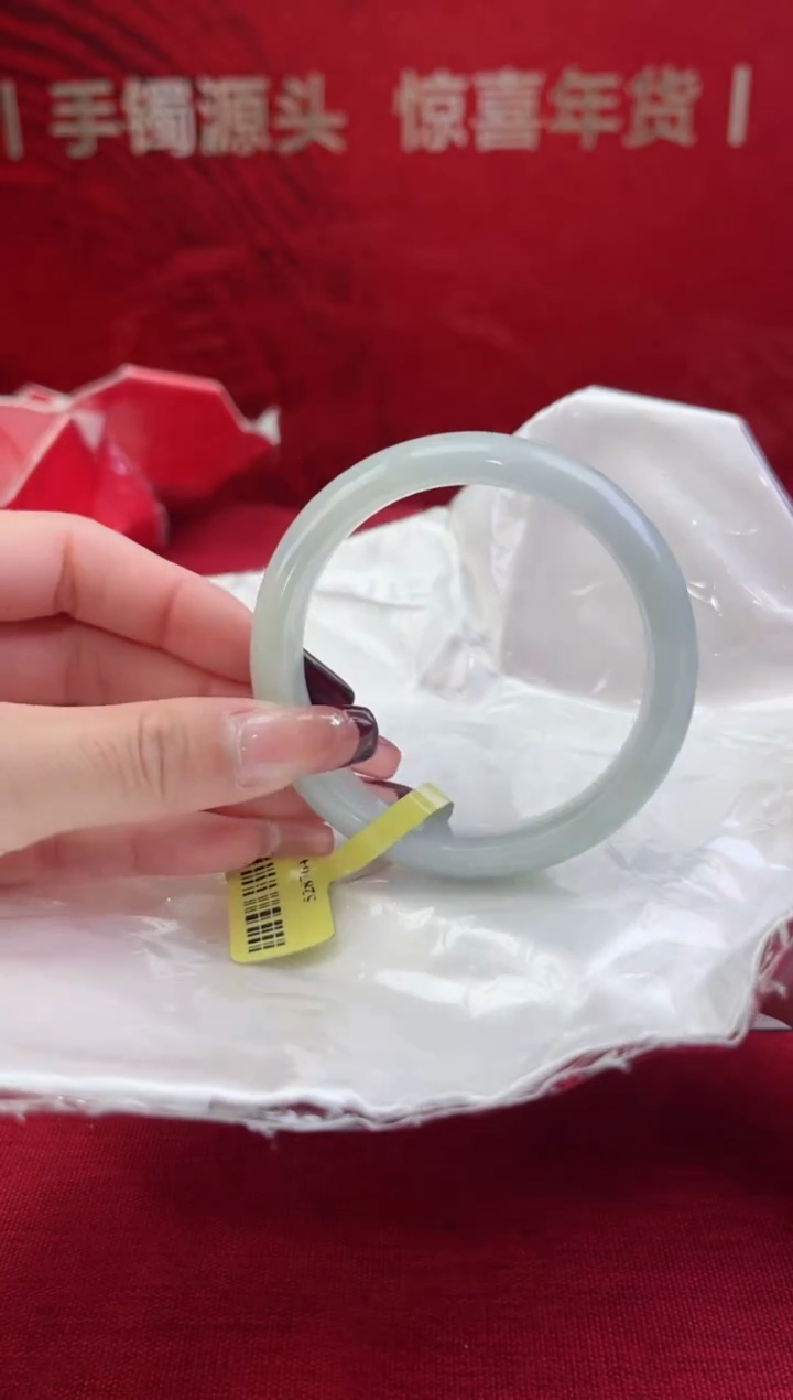 【闪购商品】翡翠手镯未镶嵌10翡翠手镯(天然性）