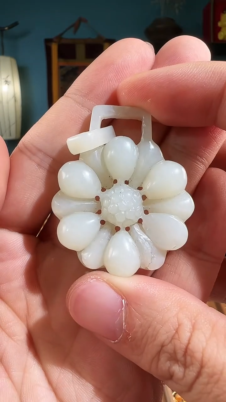 【闪购商品】和田玉颈饰未镶嵌格桑花