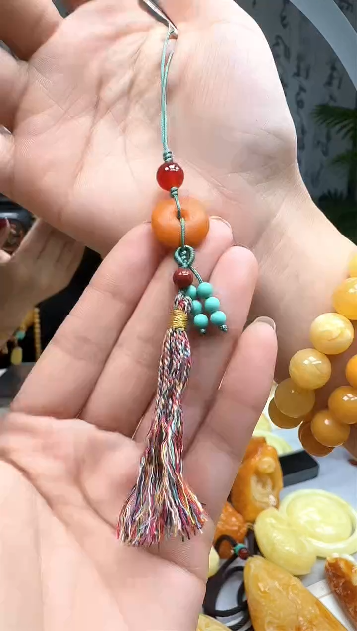 【闪购商品】琥珀裸石未镶嵌手机链