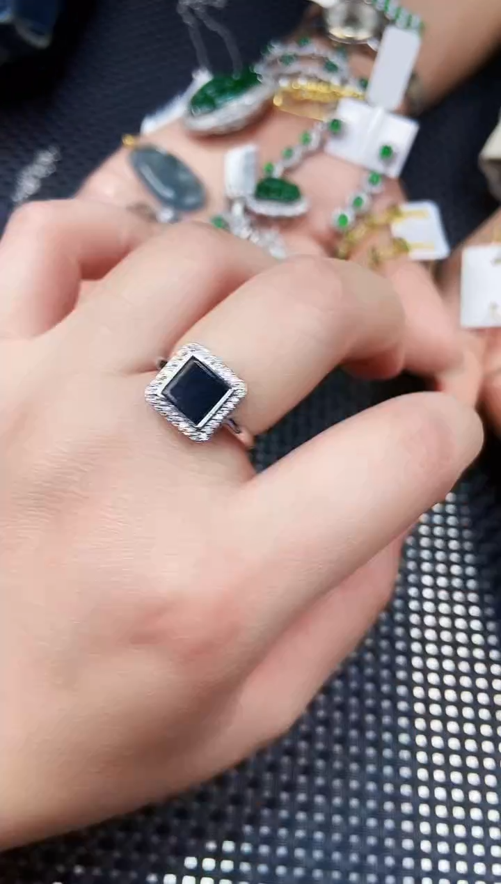 【闪购商品】翡翠戒指未镶嵌11111111