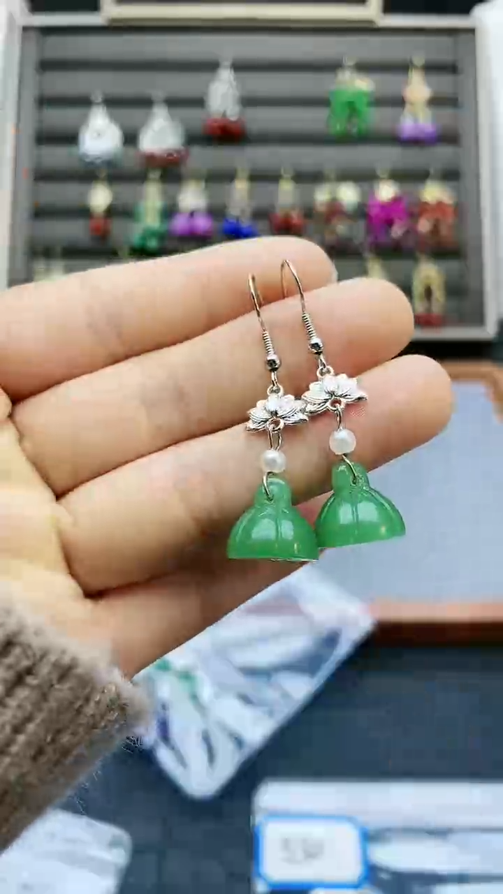 【闪购商品】和田玉耳饰银S925镶嵌104000