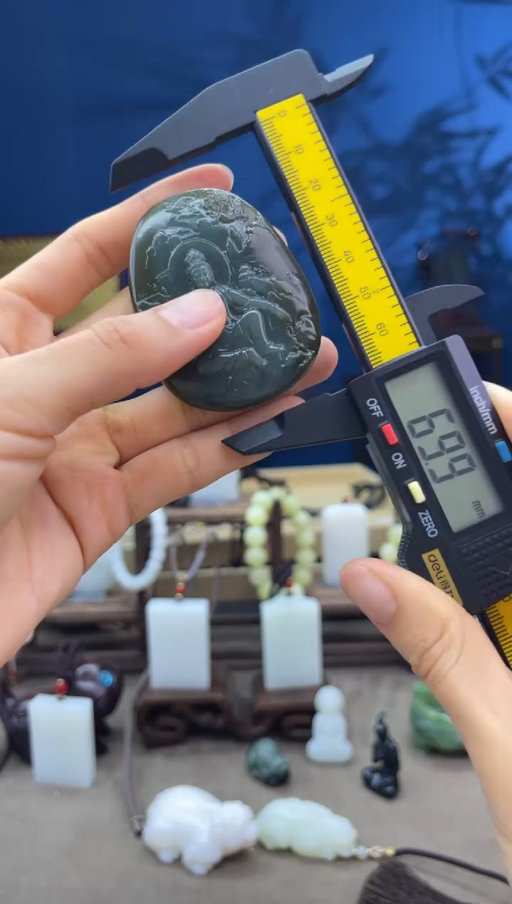 【闪购商品】和田玉颈饰未镶嵌1