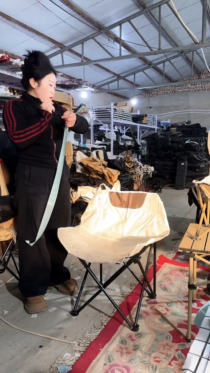 铁瑕疵不售后椅子    2